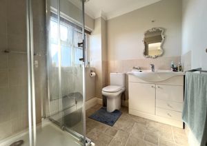 Photo 29- click for photo gallery